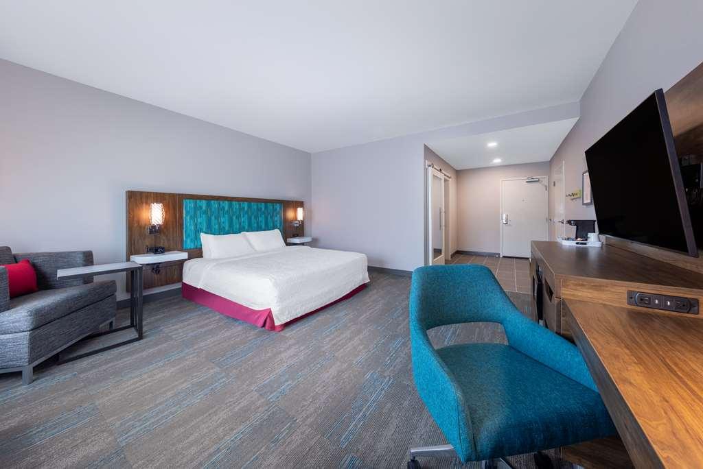 Hampton Inn Columbus Downtown, Ga الغرفة الصورة